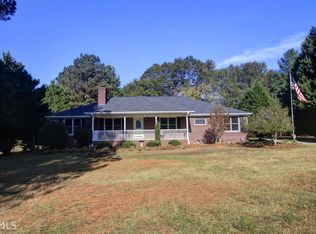 305 E Macedonia Church Rd, Oxford, GA 30054