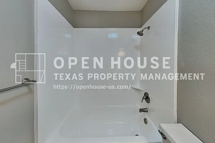 4128 Gardner Dr — Photo 16