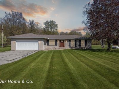 9419 S Hemlock Rd, Saint Charles, MI, 48655