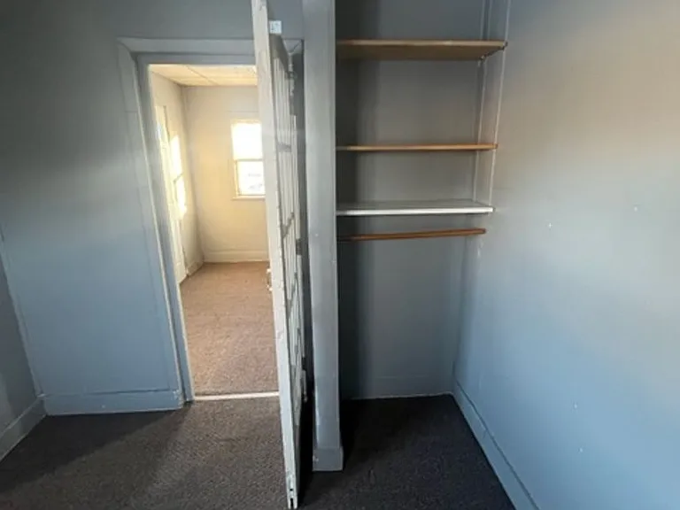 1436 Ansborough Ave — Photo 8