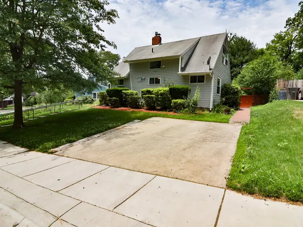 13002 Atlantic Ave, Rockville, MD 20851