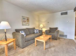 124 Cardenas Dr NE, Albuquerque, NM 87108