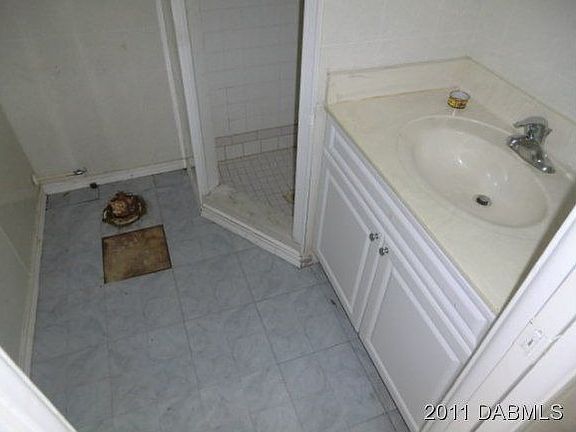 3rd image of 1056 Brentwood Dr