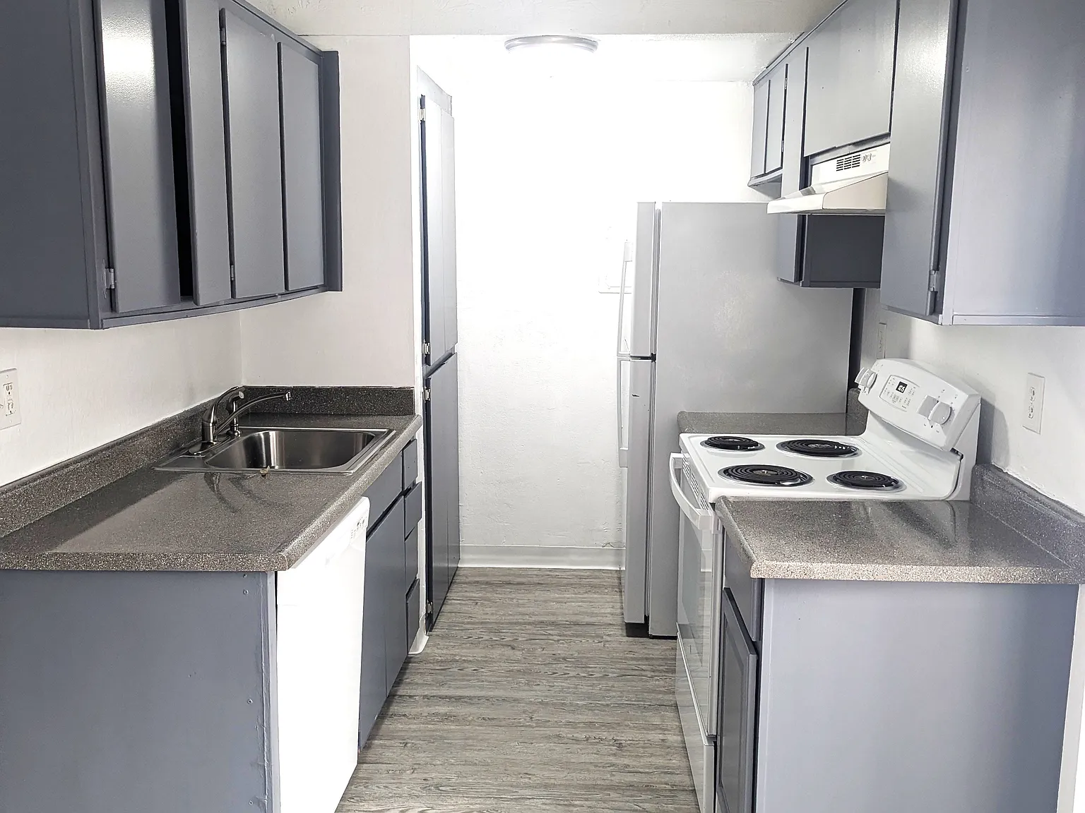 Q Street Apartments — Photo 3