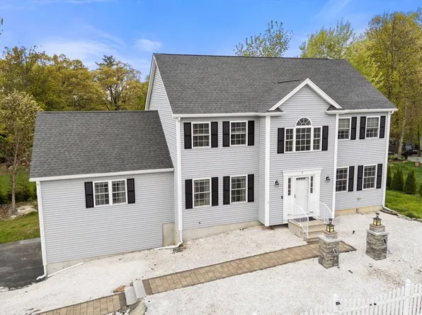 3 Moore Dr, Millbury, MA 01527