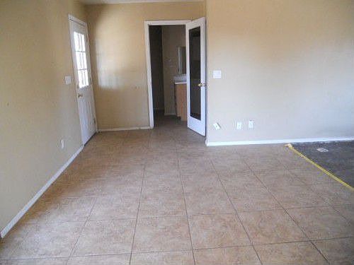 5th image of 9539 E Evergreen St