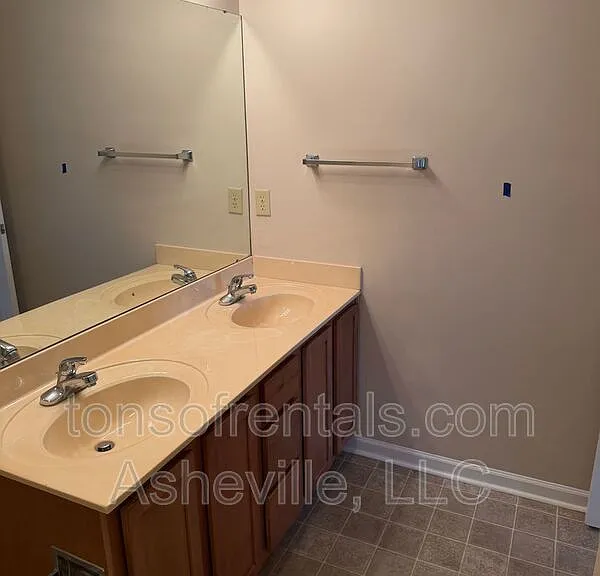 149 Morningside Ln — Photo 13