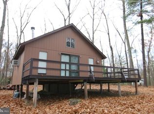 1108 Boy Scout Rd, Hedgesville, WV 25427
