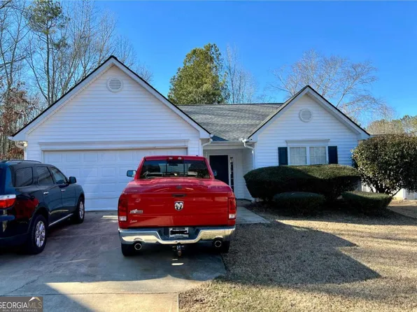 177 Goldleaf Dr, Hampton, GA 30228