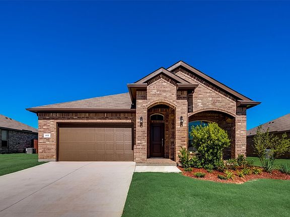 2nd image of 415 Helm Ln