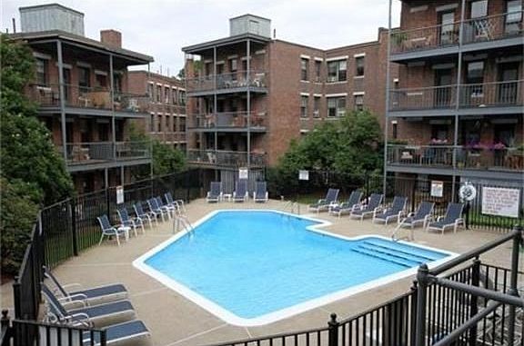 1st image of 110 Lanark Rd APT 5
