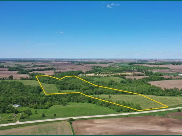 Sawyer Rd, Central City, IA 52214