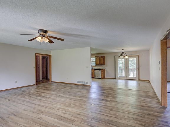2nd image of 210 Gooch Rd