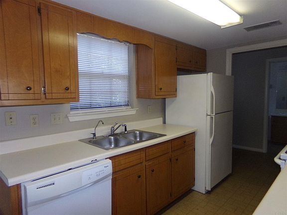3rd image of 6960 Heather Oaks Dr