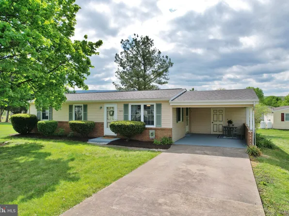 5820 Lonas St, Mount Jackson, VA 22842
