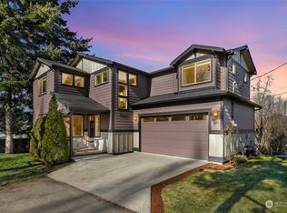 10245 26th Ave SW, Seattle, WA 98146