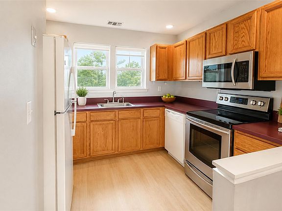 2nd image of 53 Village Circle E #E053