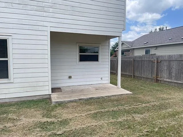 10201 Gertrudis Loop — Photo 24