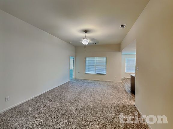 3rd image of 204 Micah Ln