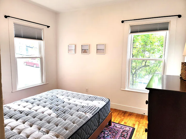 142 Grant St #4 — Photo 10