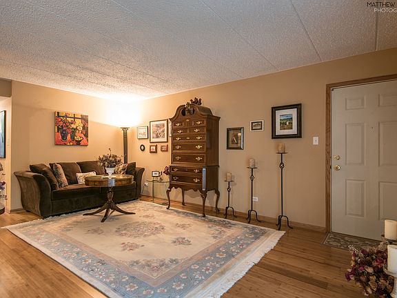 5th image of 6655 W 64th Pl APT 103