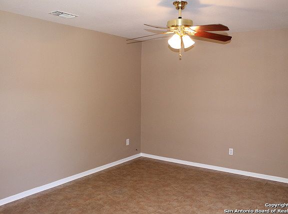 5th image of 5003 Pettus St