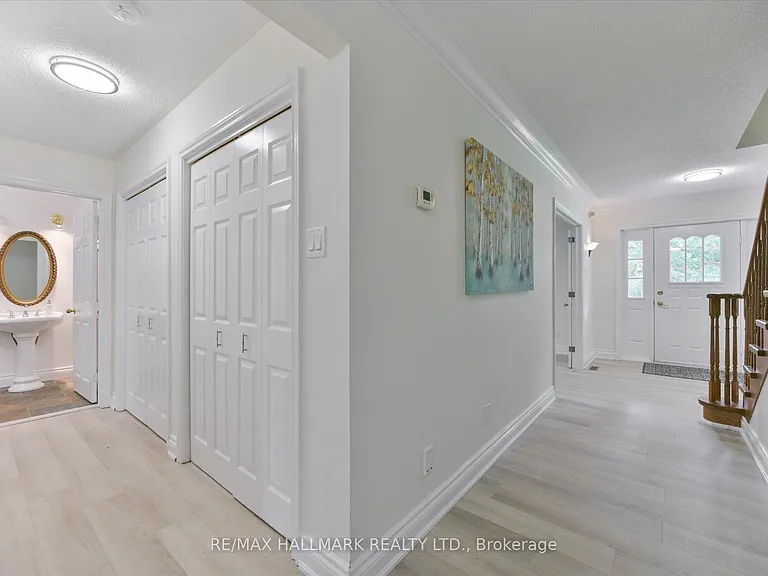 13918 Leslie St E — Photo 14