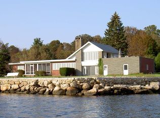 11 Indian Field Rd, Setauket, NY 11733