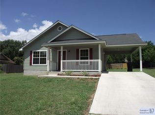 214 Hallie Cir, Seguin, TX 78155