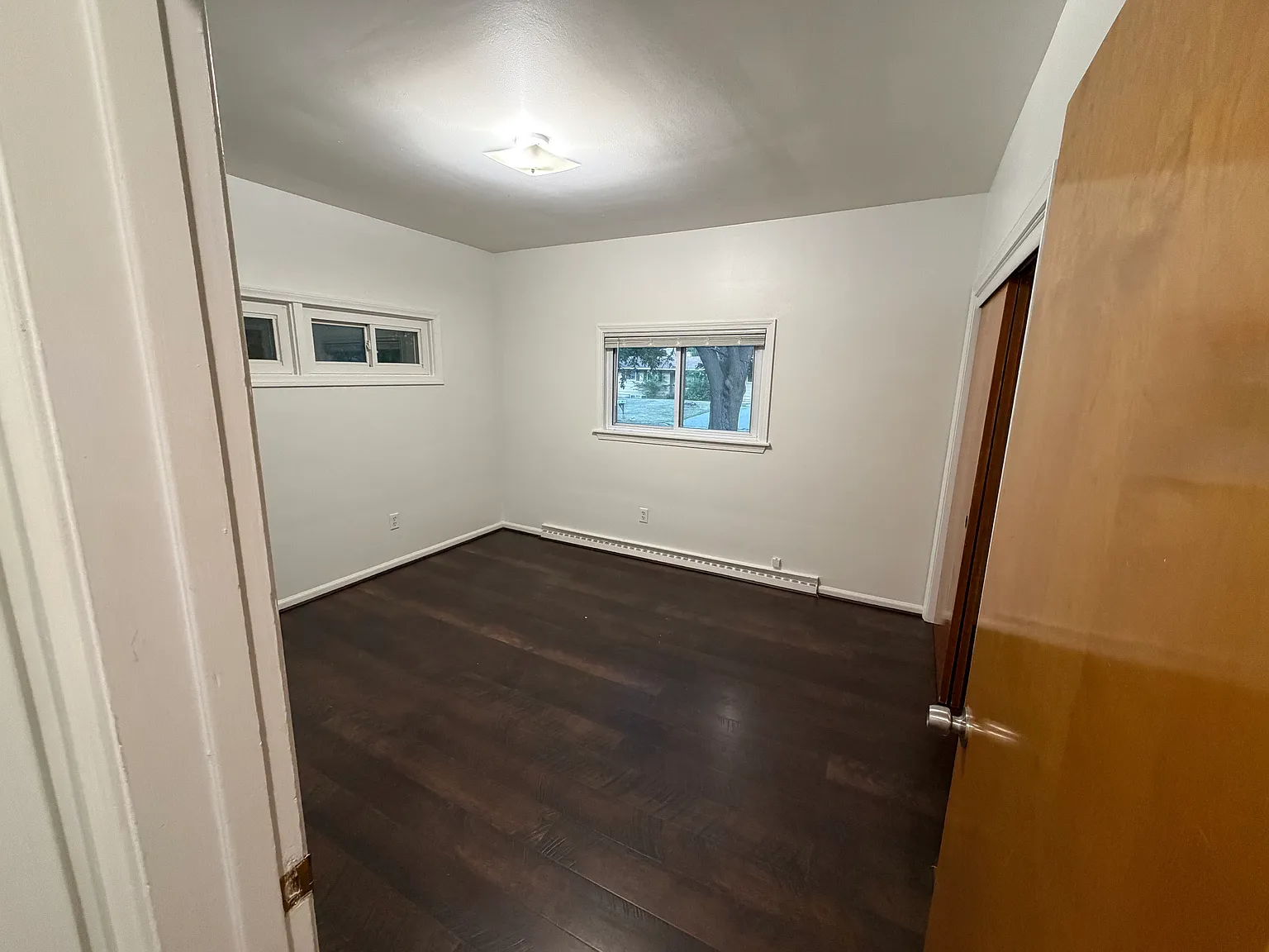 4 bed, 1100 sqft, $1,200 — Photo 4