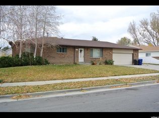 7770 S Mountain Estates Dr, Cottonwood Heights, UT 84121