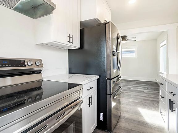 3rd image of 1312 39th St