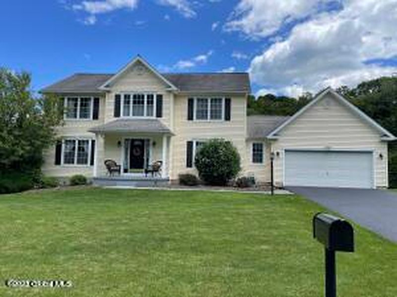 2nd image of 35 Rose Lane