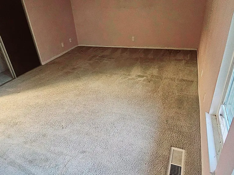 5516 Roundtree Dr #E — Photo 5