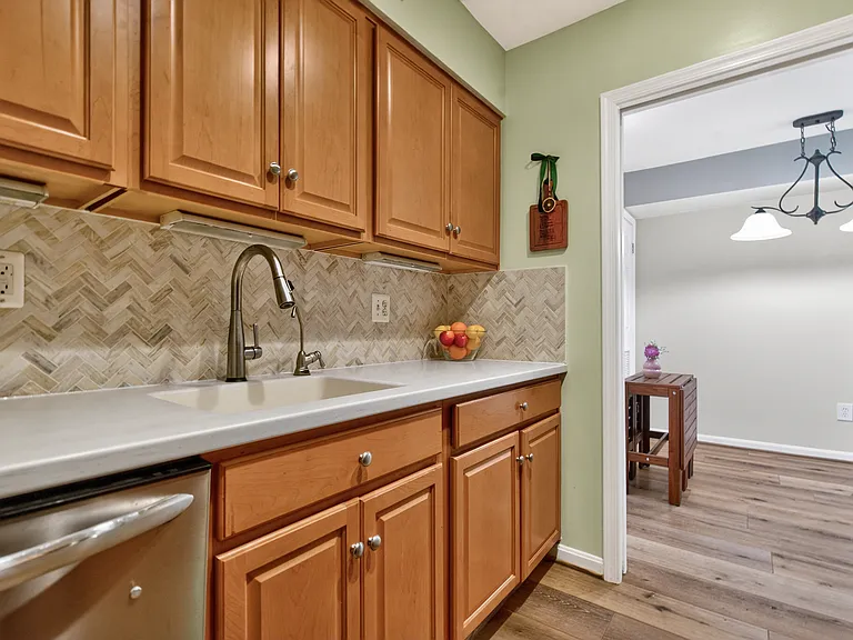 29 14th St NE #29 — Photo 6