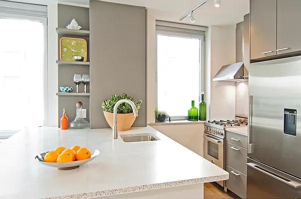 Rented by Bold New York | media 51