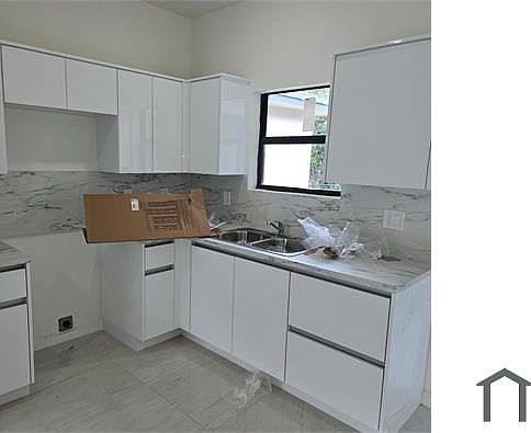 2nd image of 1440 NE 147th St #33161