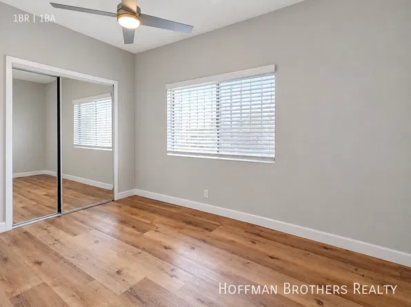 6717 S San Pedro St, Los Angeles, CA