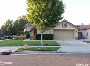 411 Perlegos Way, Lodi, CA 95240