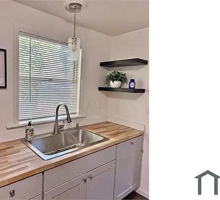 419 E Ash St — Photo 14