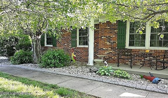 5th image of 115 Washington Ct