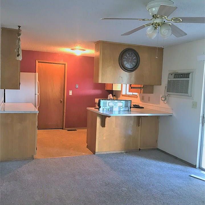 2nd image of 1005 Marj Way