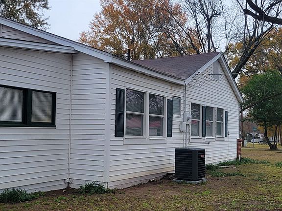 2nd image of 309 N Bowie St