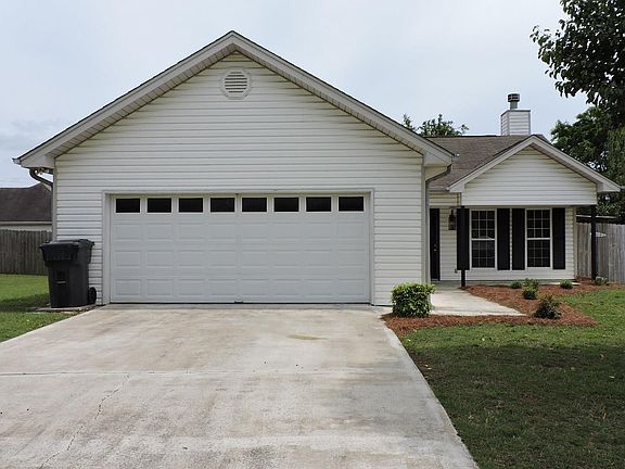 2nd image of 305 Summerchase Dr