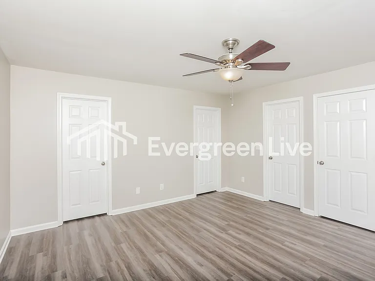 140 Pacific Ave — Photo 6