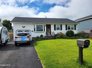5 Ballina St, Troy, NY 12180