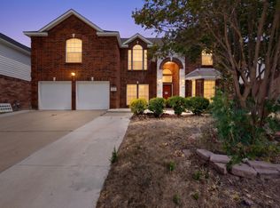 4316 Sleepy Glen Dr, Grand Prairie, TX 75052