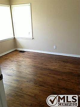 3rd image of 10455 Sylvia Dr
