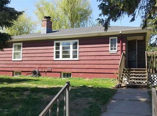 4004 Hall St, Rapid City, SD 57702