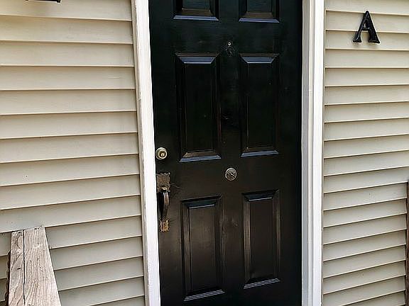 2nd Floor unit entrance